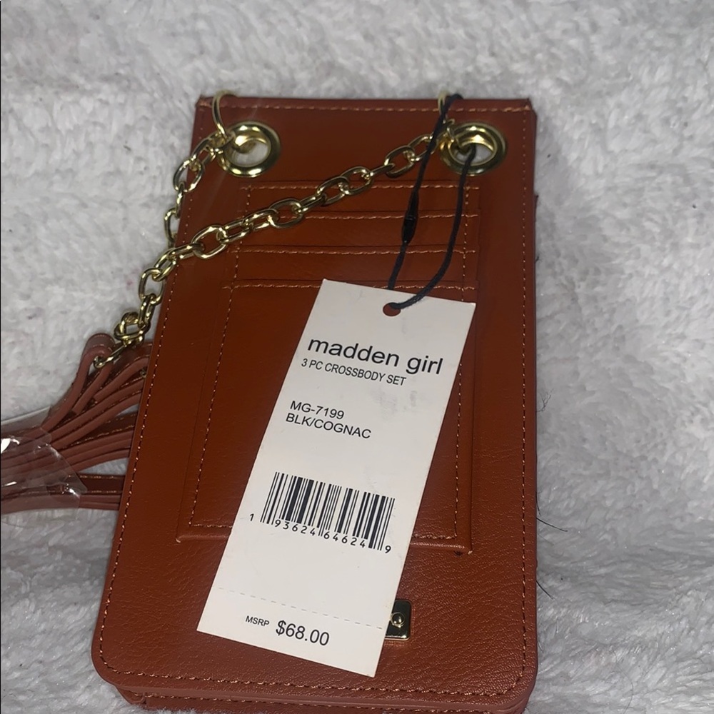Madden Girl Brown Leather Crossbody Bag with Polished Finish - Picture 2 of 4